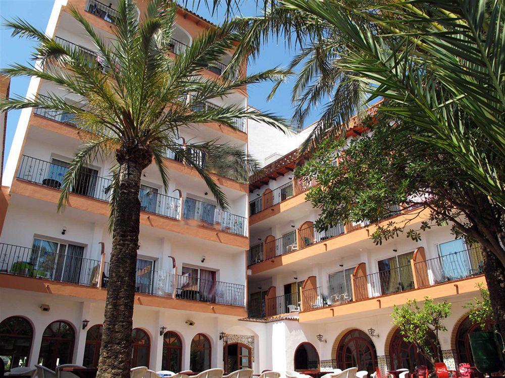 Hotel Comarruga Platja 외부 사진