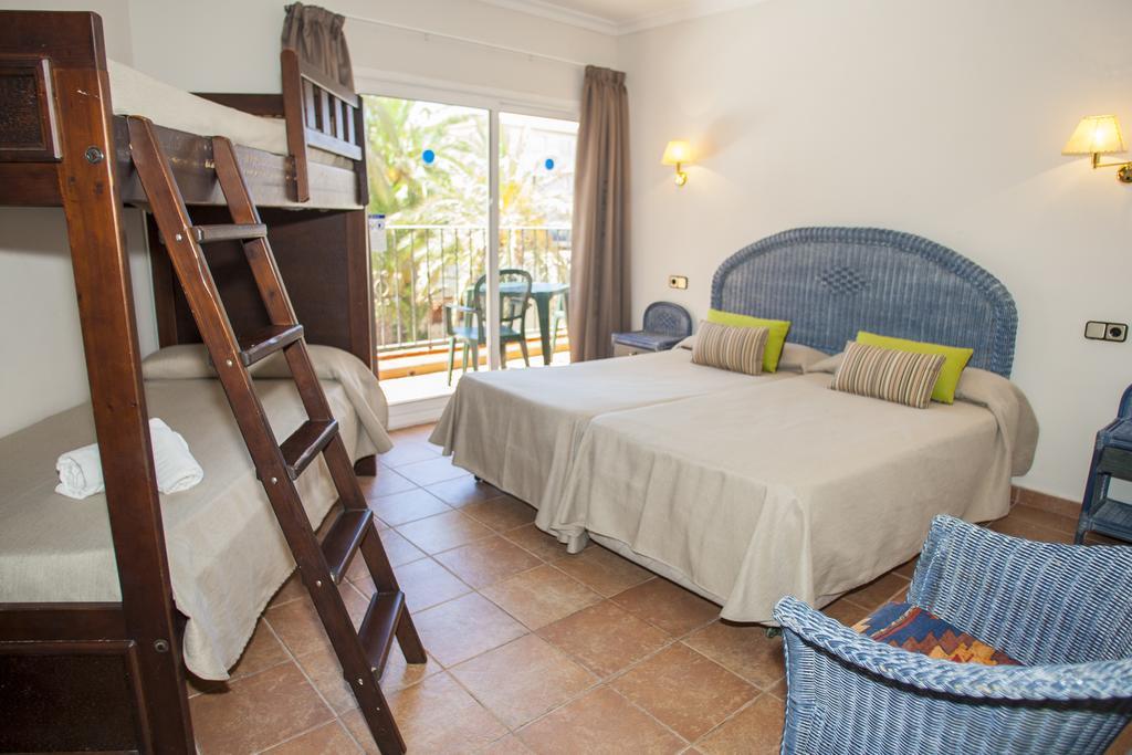 Hotel Comarruga Platja 외부 사진