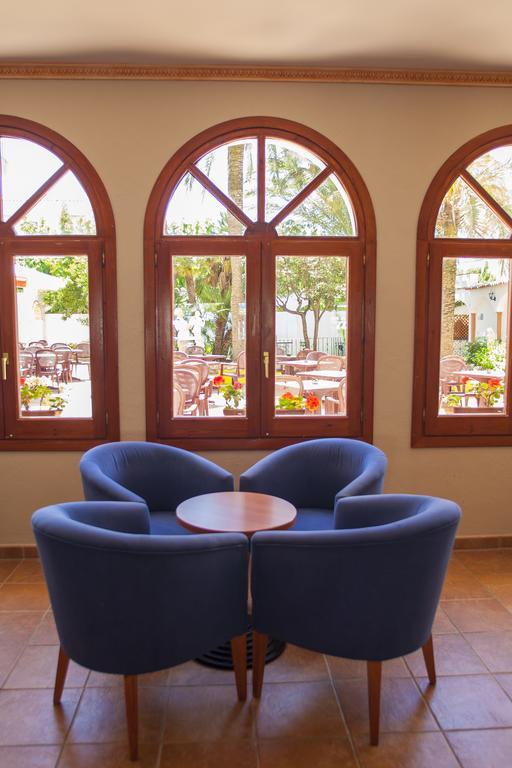 Hotel Comarruga Platja 외부 사진